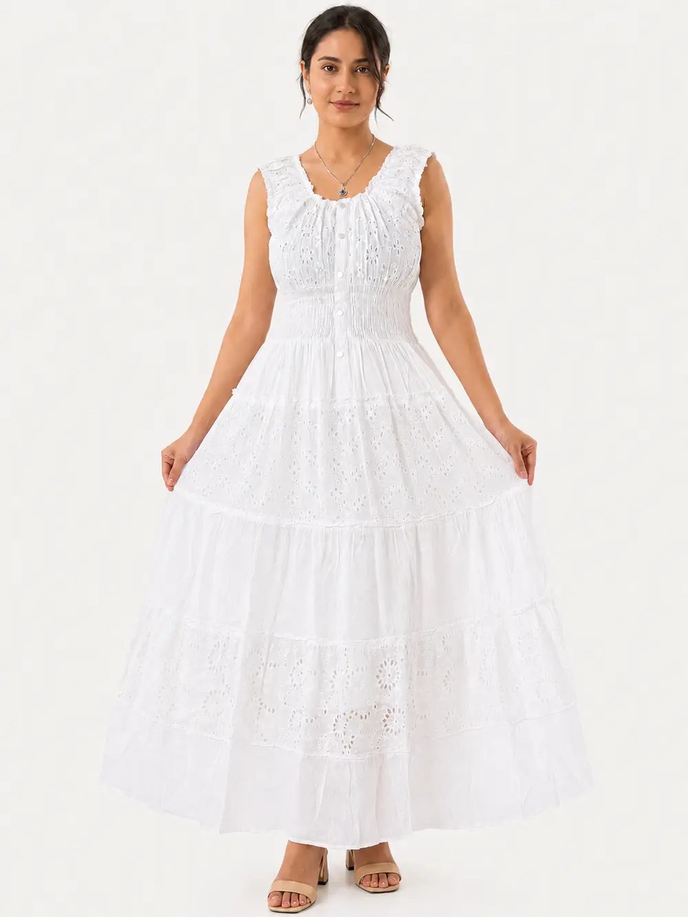 Alternative view of Vestido Blanco Largo con Escote Fruncido y Bordado