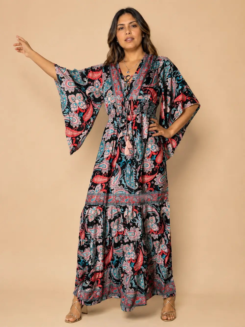 Vestido Largo Boho Paisley en Poly Seda – Rojo