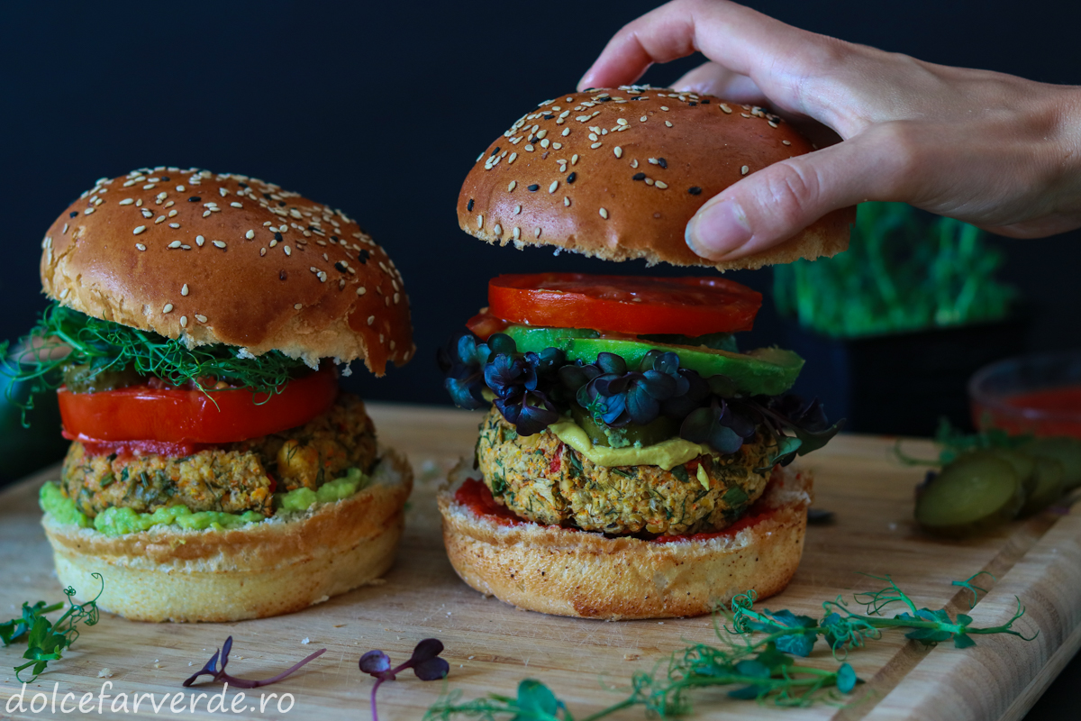 Burger Vegan din naut