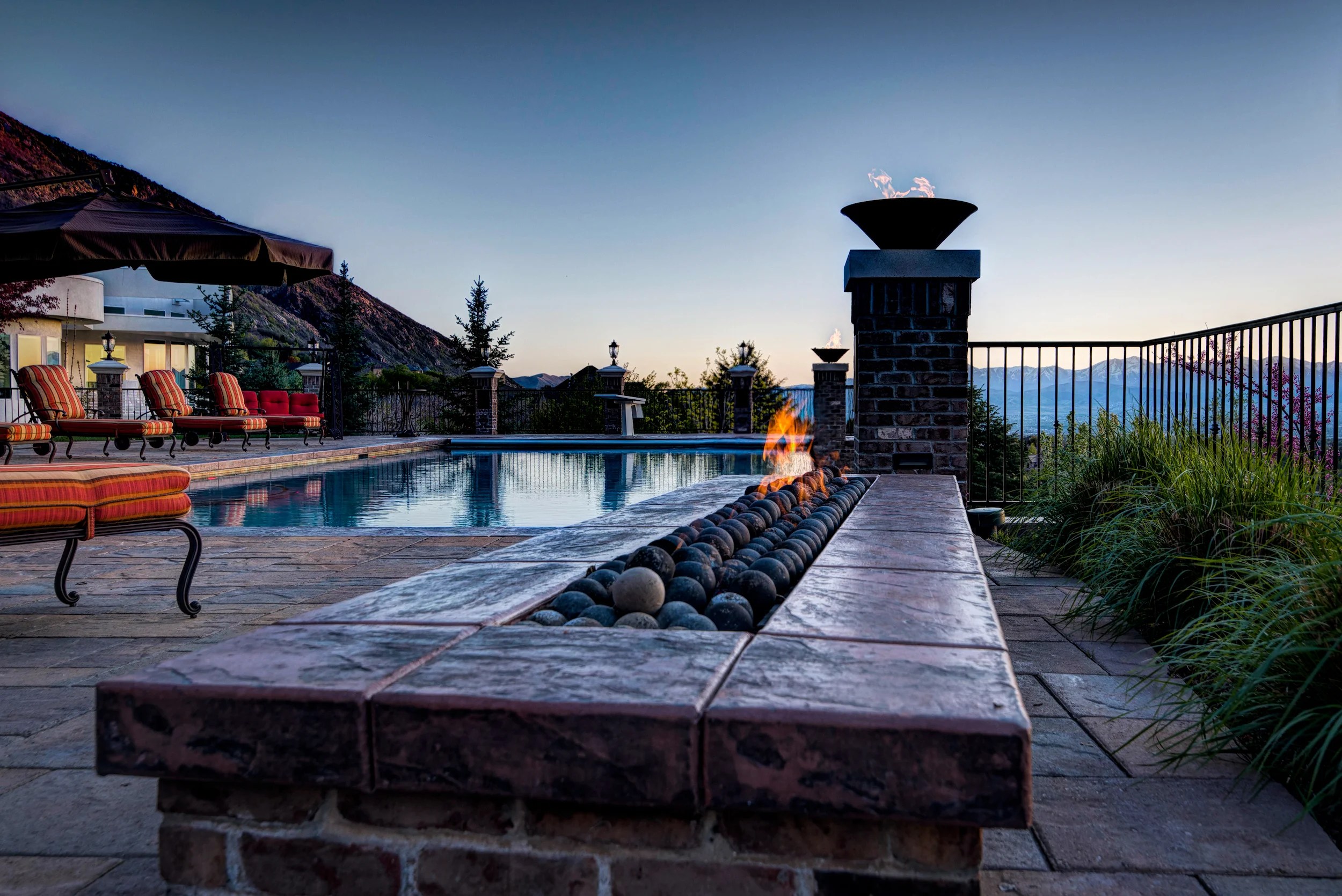 Flynn fire feature
