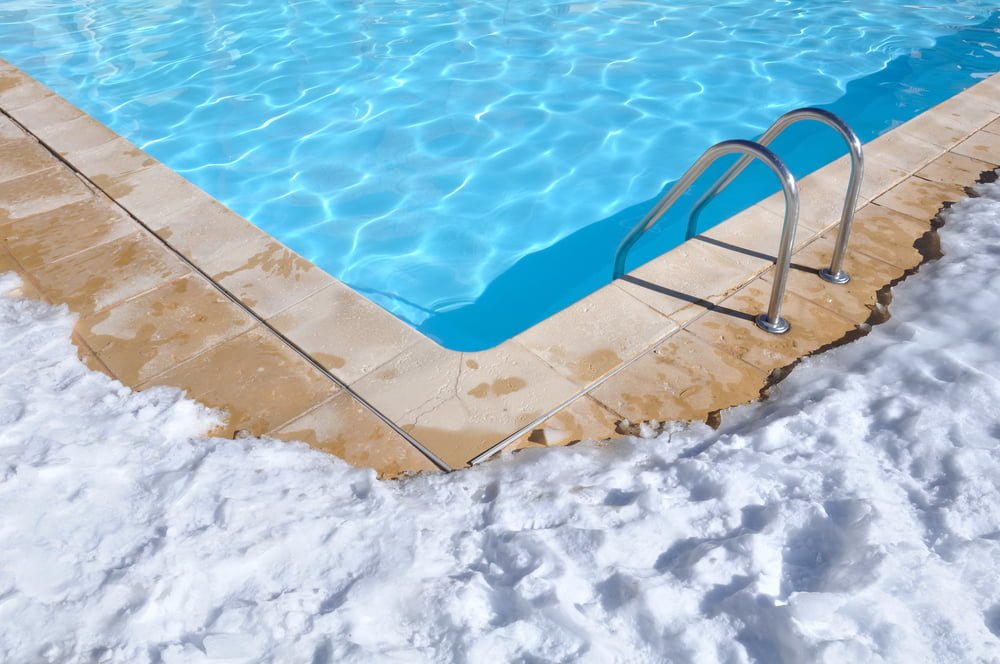 Preparing outdoor pool winter