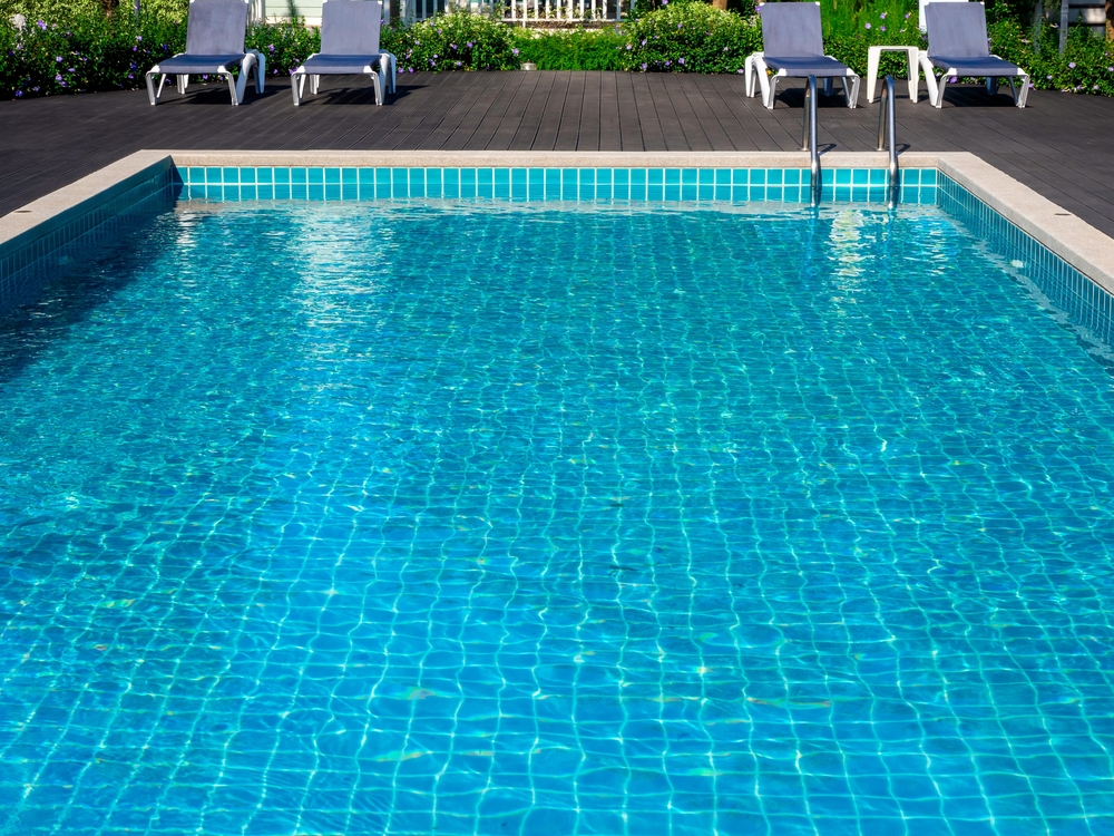 Swimming,Pool,With,Clean,Clear,Water,,Nobody.,Square,Shaped,Pool