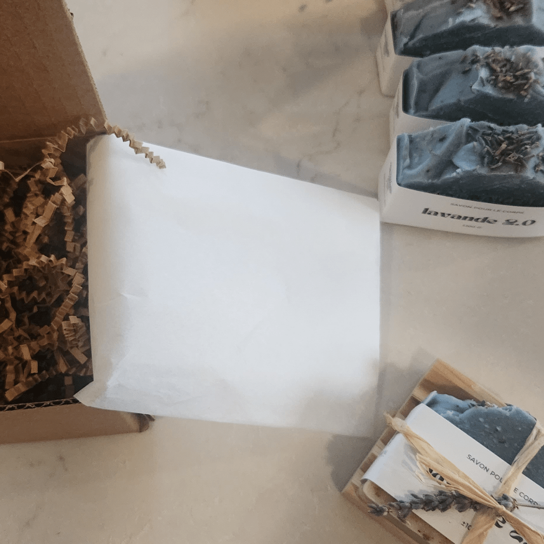 Ensemble cadeau: savon à la lavande 2.0 et porte-savon en pin