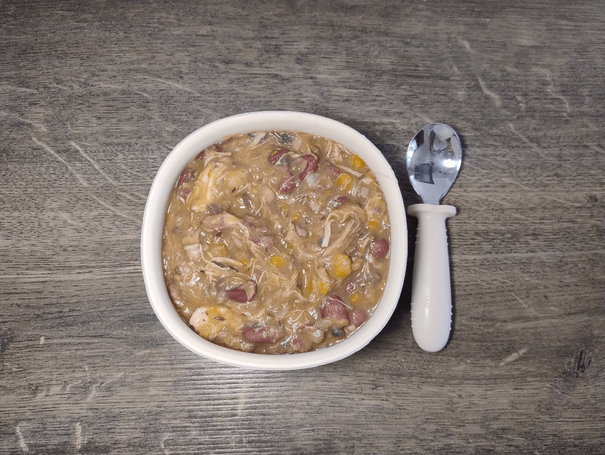 Alubias rojas con pollo y verduras