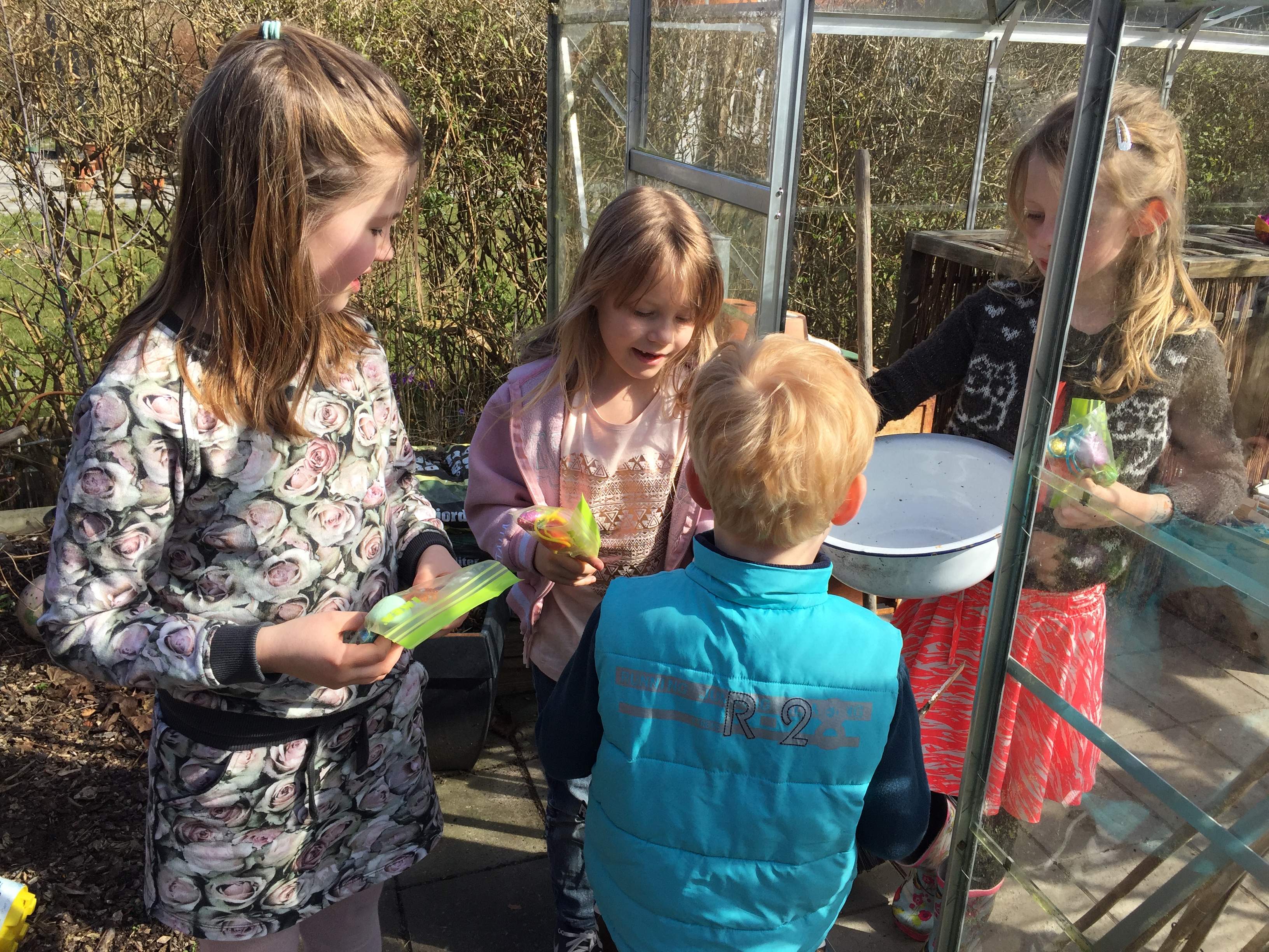 Så skal godterne deles