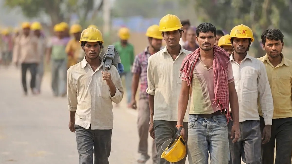 New Labour Code : ऑफिस की छुट्टियां अब नहीं होंगी बेकार, हर साल कैश करा सकेंगे बची हुई लीव