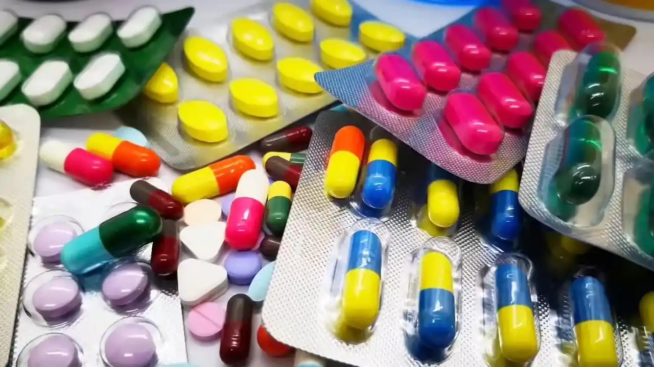 Fake Medicine : नामी कंपनियों के रैपर और अंदर जहर! उत्तराखंड में पकड़ा गया नकली दवा सिंडिकेट