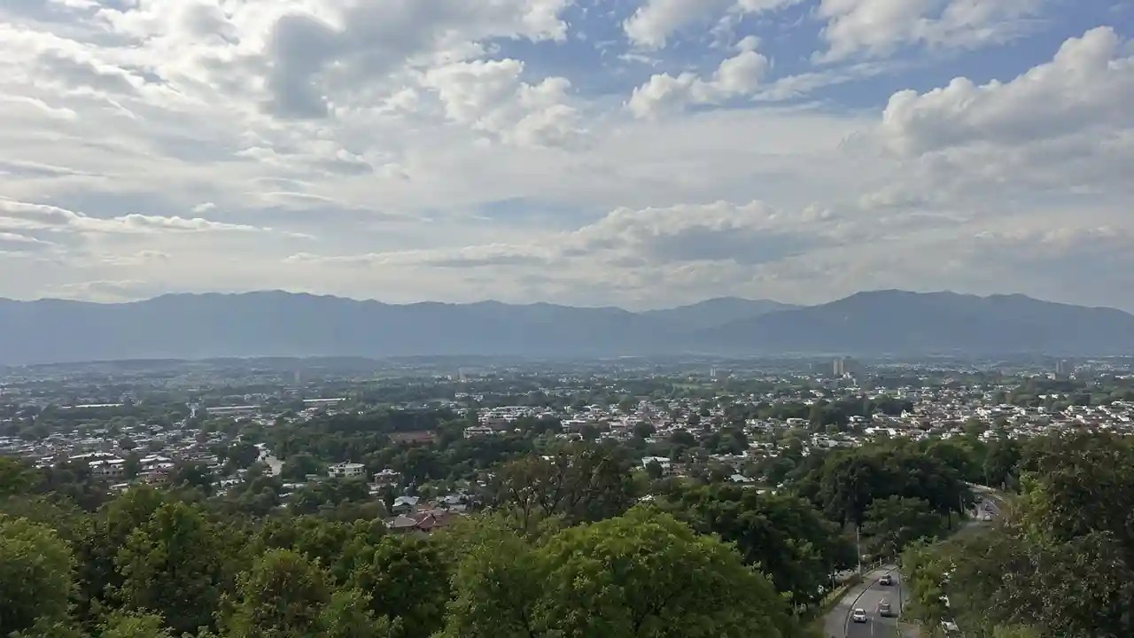 Dehradun Weather Update : देहरादून में मौसम साफ और नदियां नियंत्रण में, जिले में चार ग्रामीण मार्ग बंद