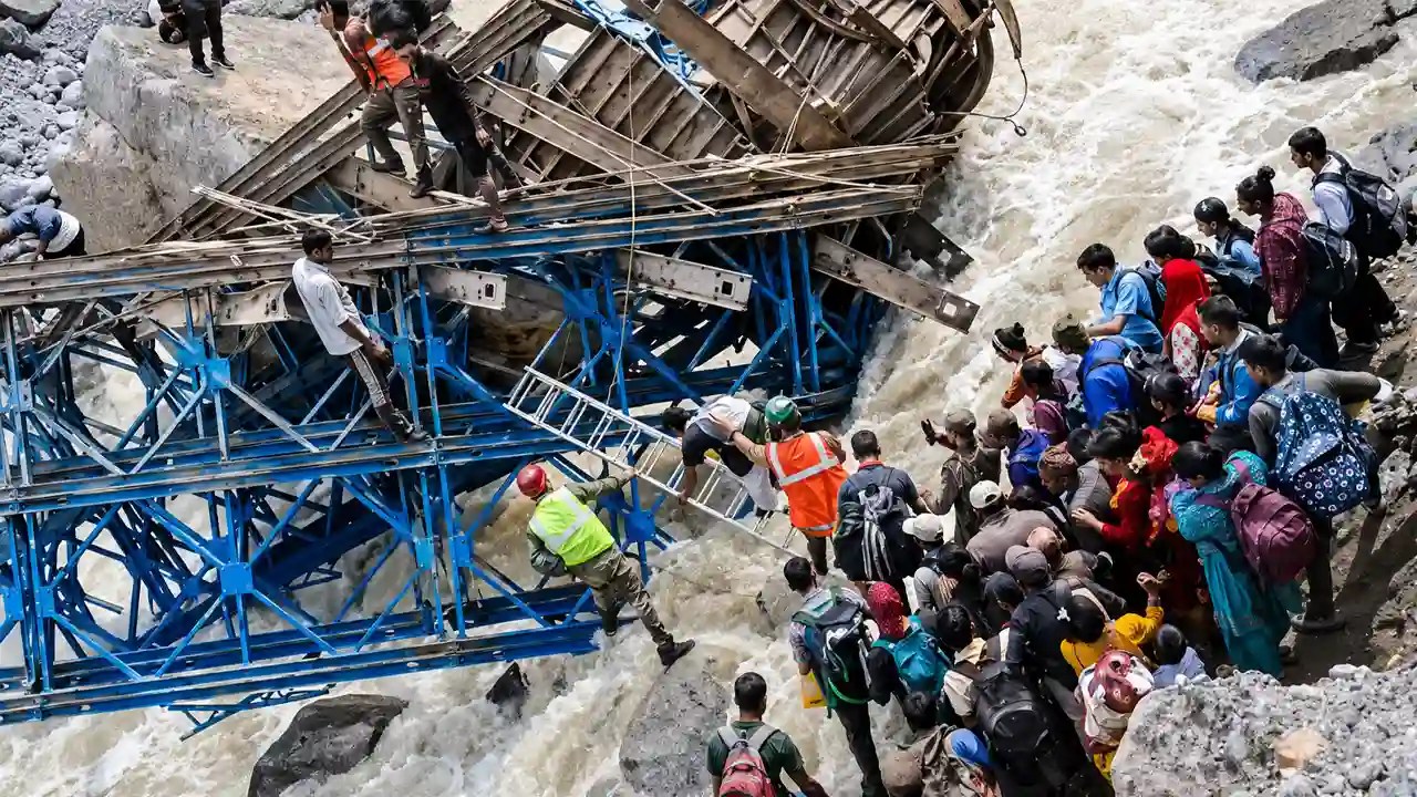 Bailey Bridge Collapses on Dharchula-Tawaghat Highway, India Loses Road Link to China Border