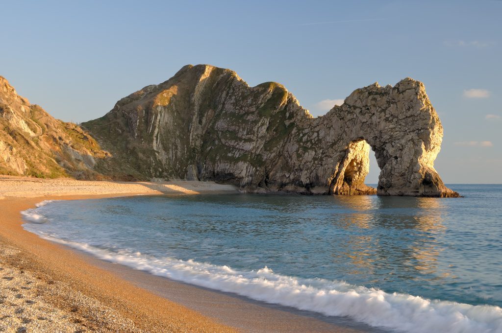 pic Durdle Door Arch Collapse lulworth cove to durdle door walk a local s guide