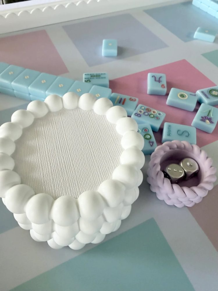 The Maddie Coaster White Grasscloth