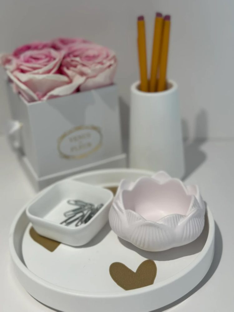 The Ava Dish Pale Pink