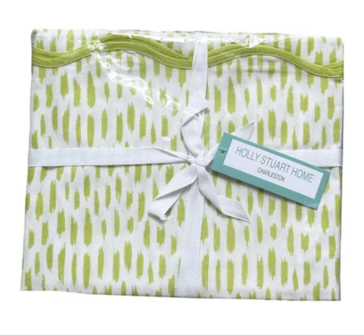 Dash Tablecloth by Holly Stuart Home – Lime