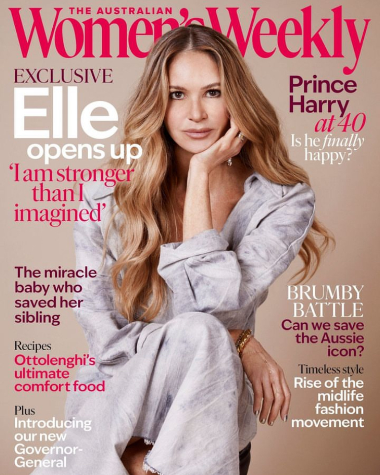 Elle Macpherson on the cover of Womens Weekly magazine with her hand cupping her face and looking at camera