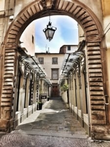 Lucca, tra arte e misteri 11 b.