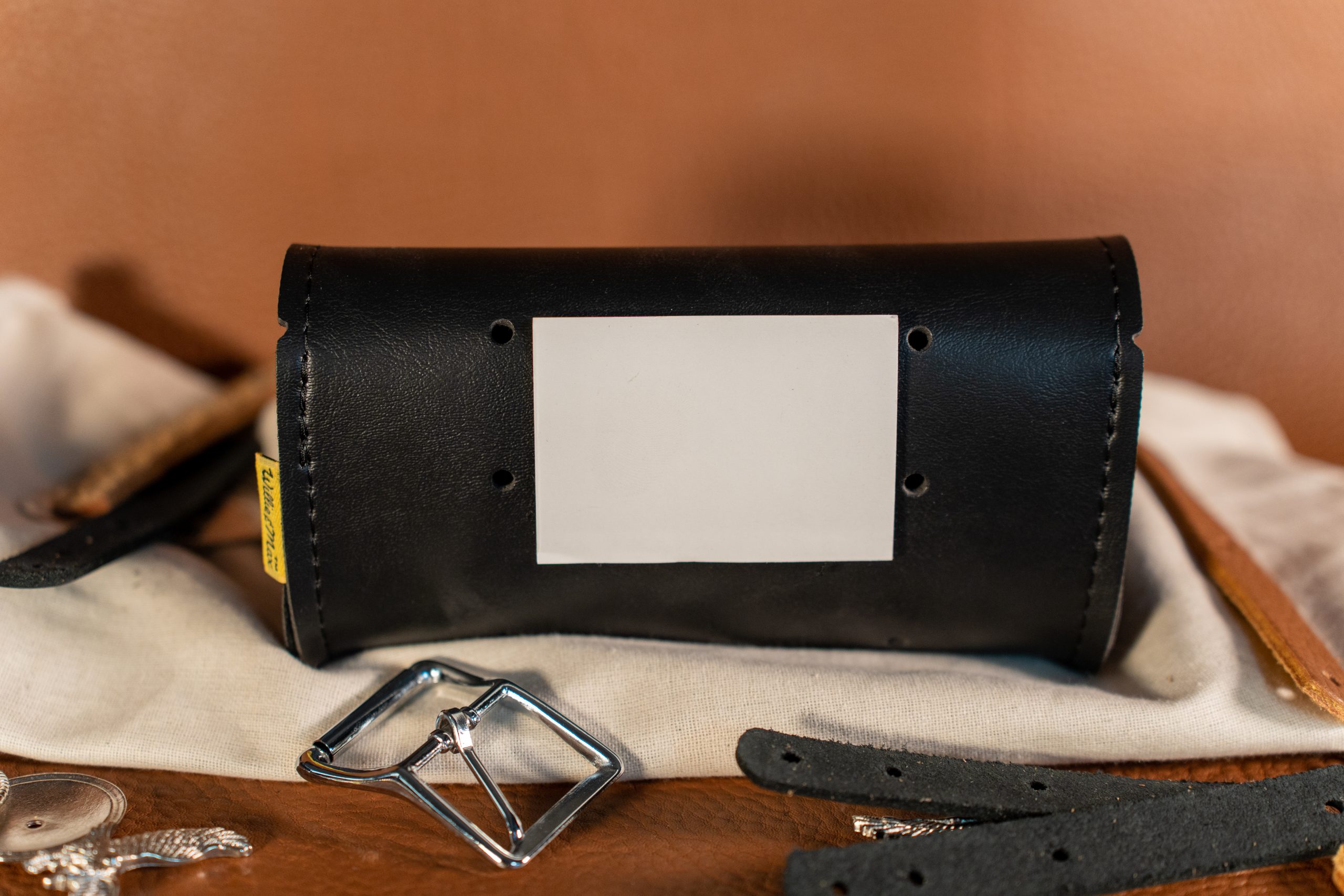 Willie & Max デュアルポーチ・ウインドシールドバッグ　ハーレー系 Willie & Max Dual Purpose Windshield Bag / Handlebar Pouch