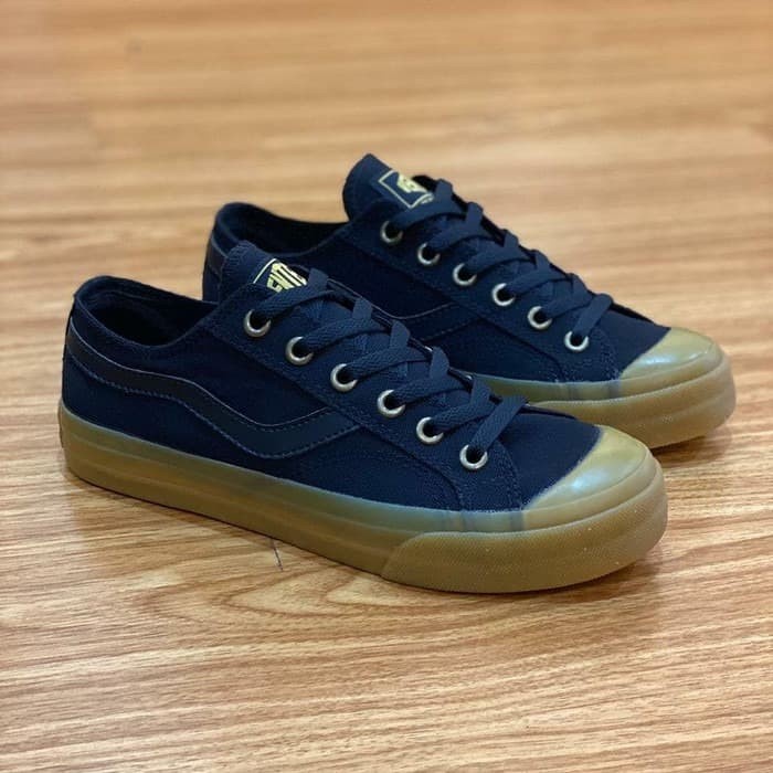 Jual sepatu sneakers pria ventela public gum high low black gum