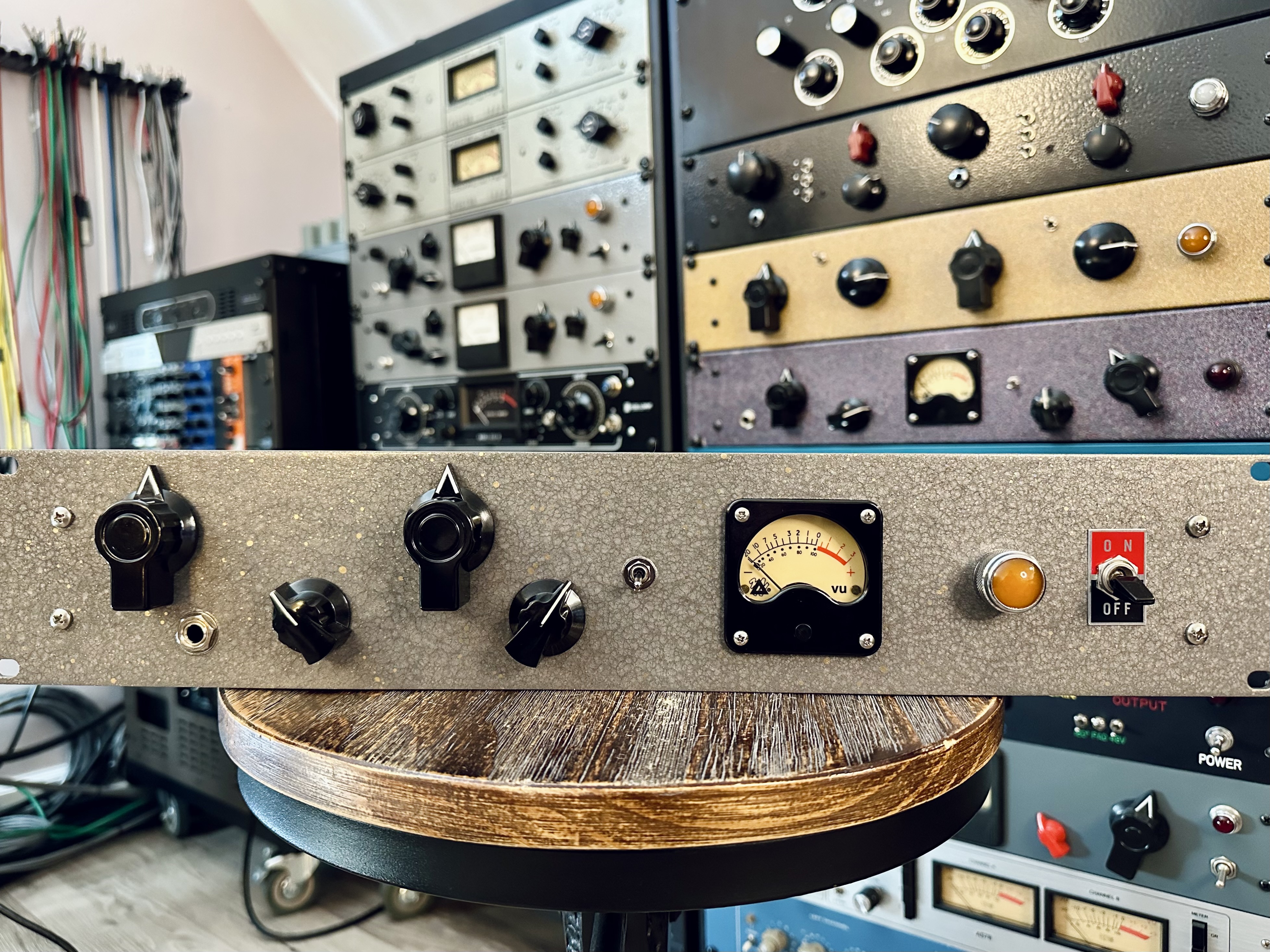 Gates SA-70 Part 3 – Enclosure – Downbeat Studio & Design