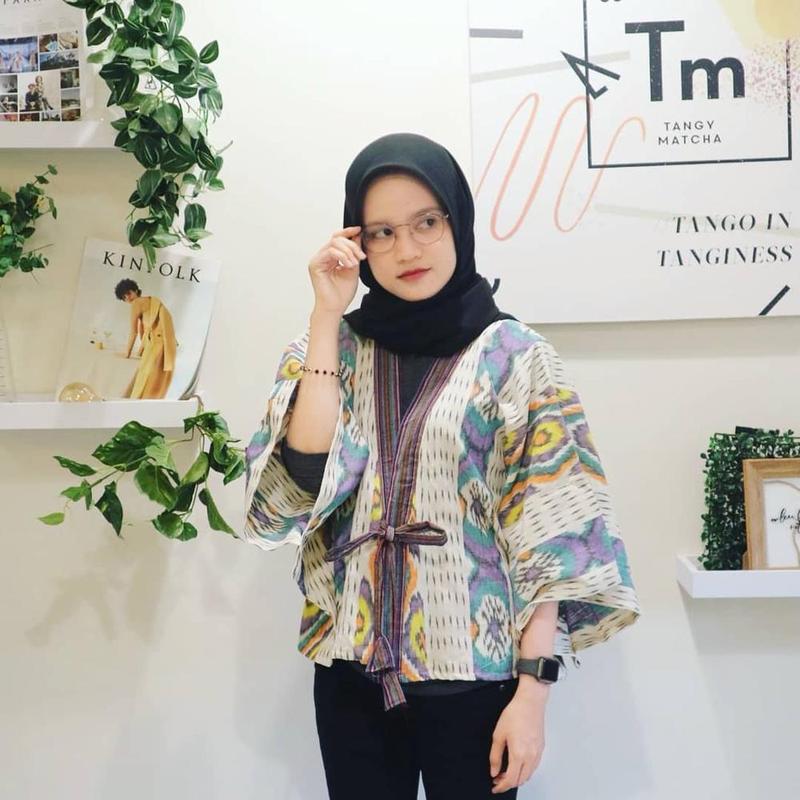 Ini 5 Inspirasi Model Baju Batik Untuk Ke Kantor Dijamin