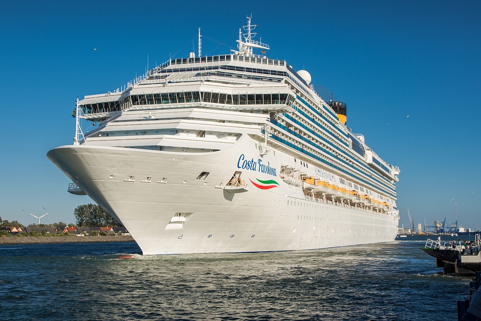 The Best Cruise Lines For Your Family And Your Wallet