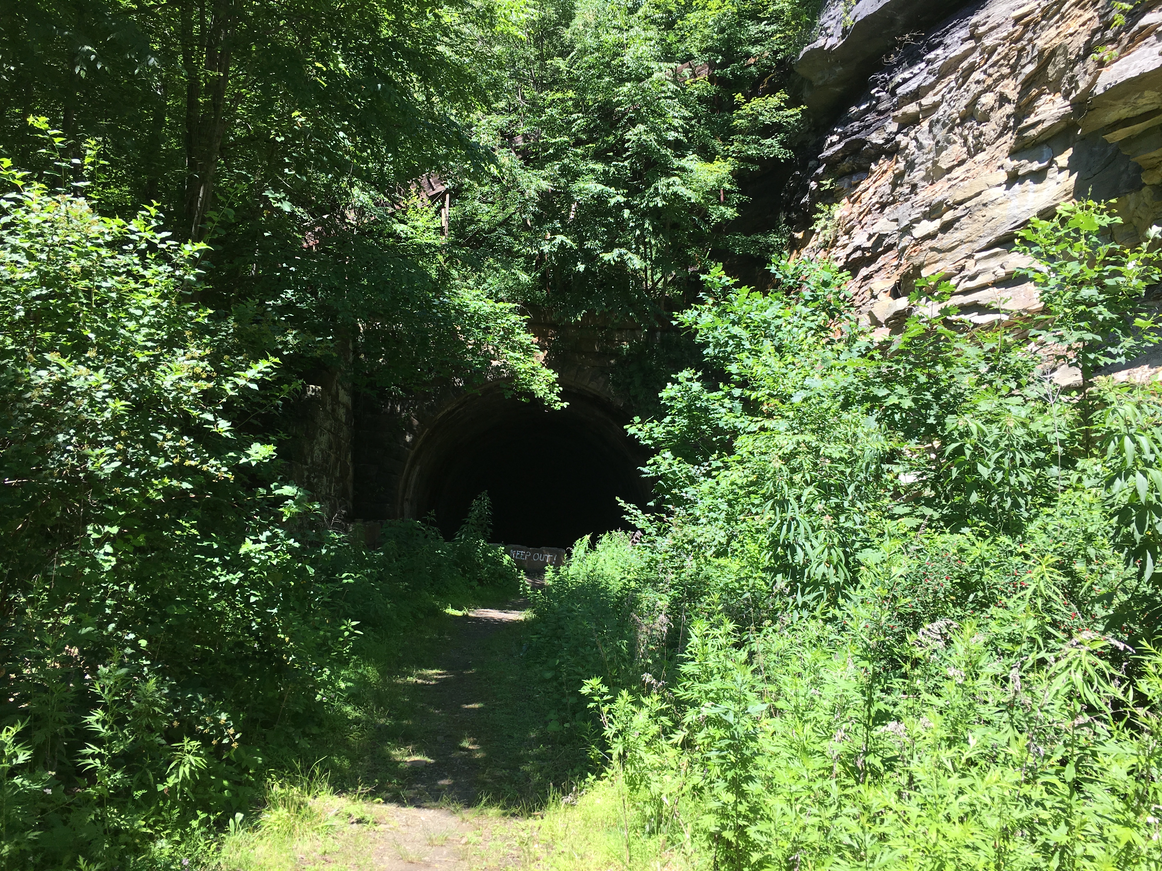 If only the tunnel were still open the return trip would be much shorter.