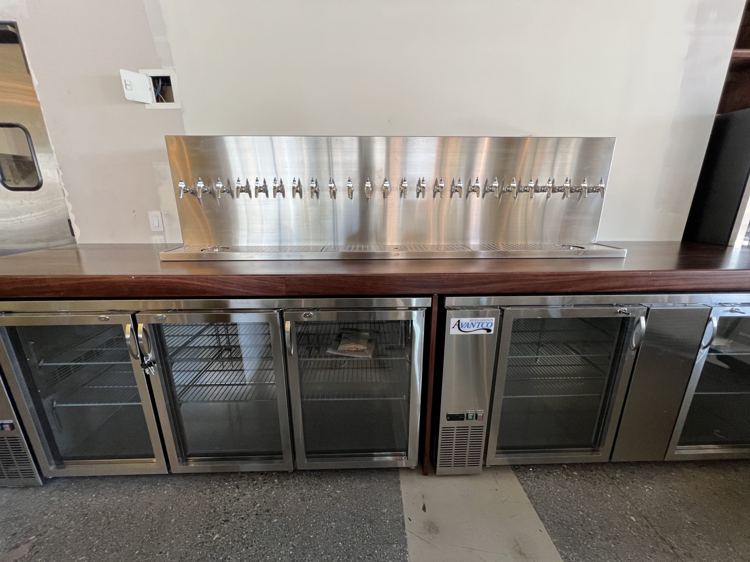 DBI PROJECT Draft System Installation For The Back Abbey Draft Beer