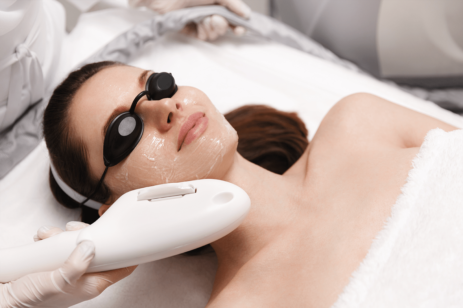 DRA. RAMIREZ SERVICES - PHOTOFACIAL