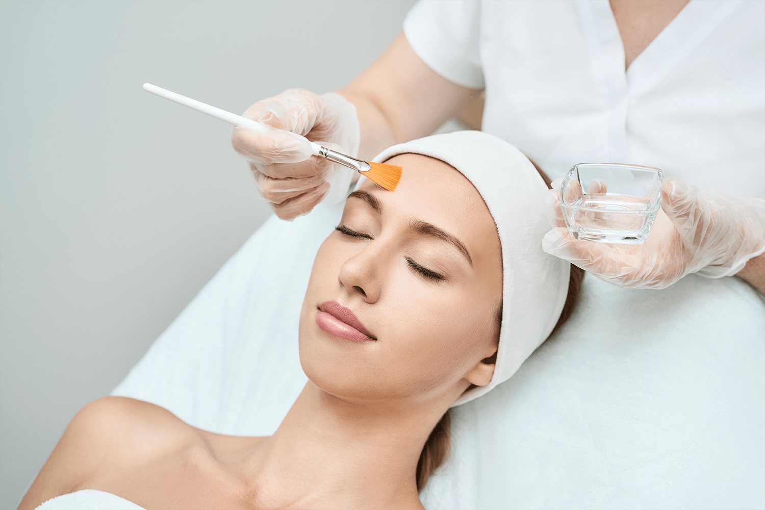 DRA. RAMIREZ SERVICES - CHEMICAL PEEL