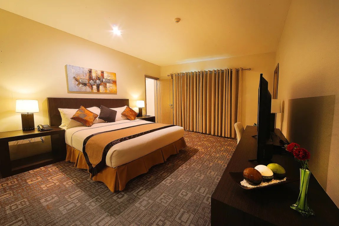 06-room