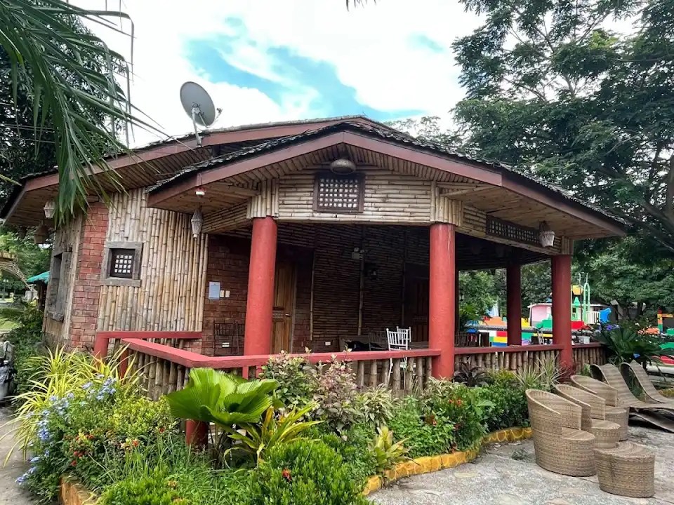 10-facility-pavilion