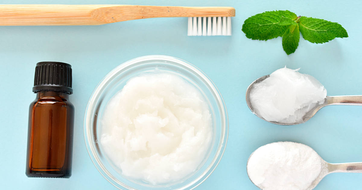 Natural baking soda toothpaste recipe