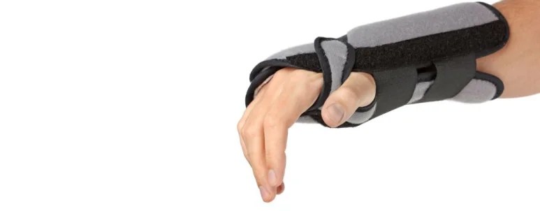 Wrist Reconstruction 8 Tendon Ruptures