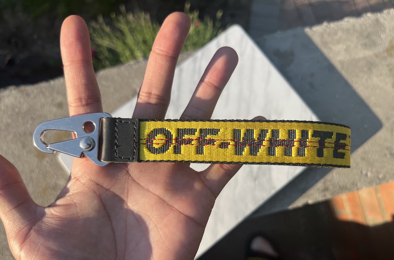 Off-White Key Chain – Dread The Builder