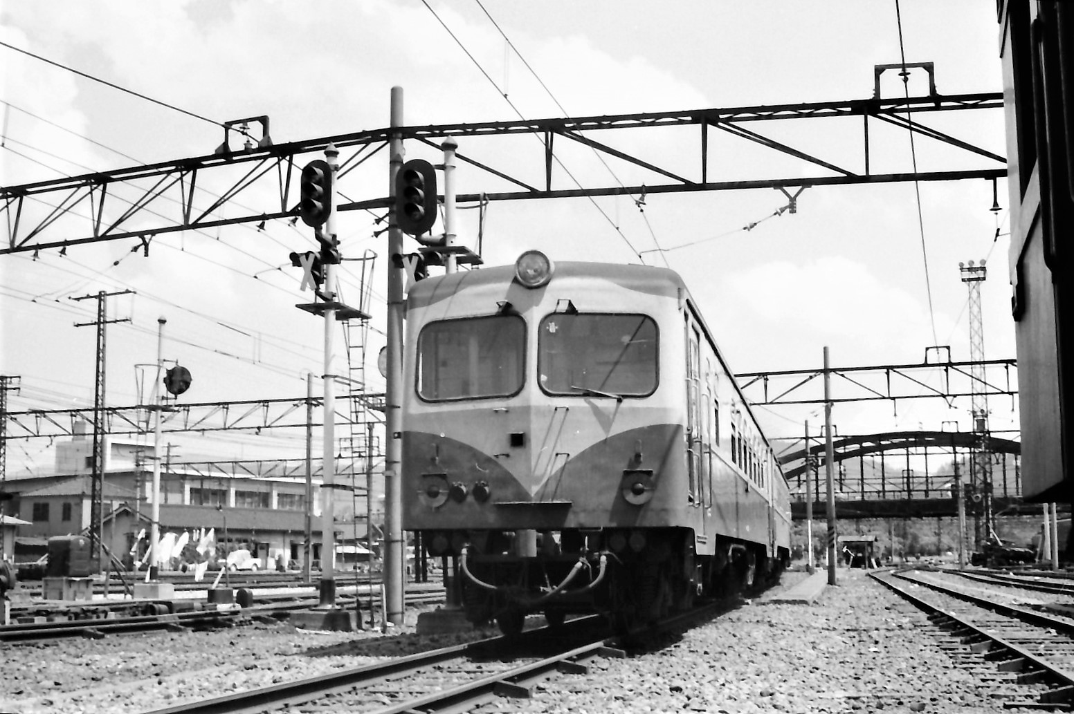 【著者サイン・ナンバー入】アメリカン・ロコモティブ 鉄道車両 写真集 アメリカン・ロコモティブ 鉄道車両 写真集 - メルカリ