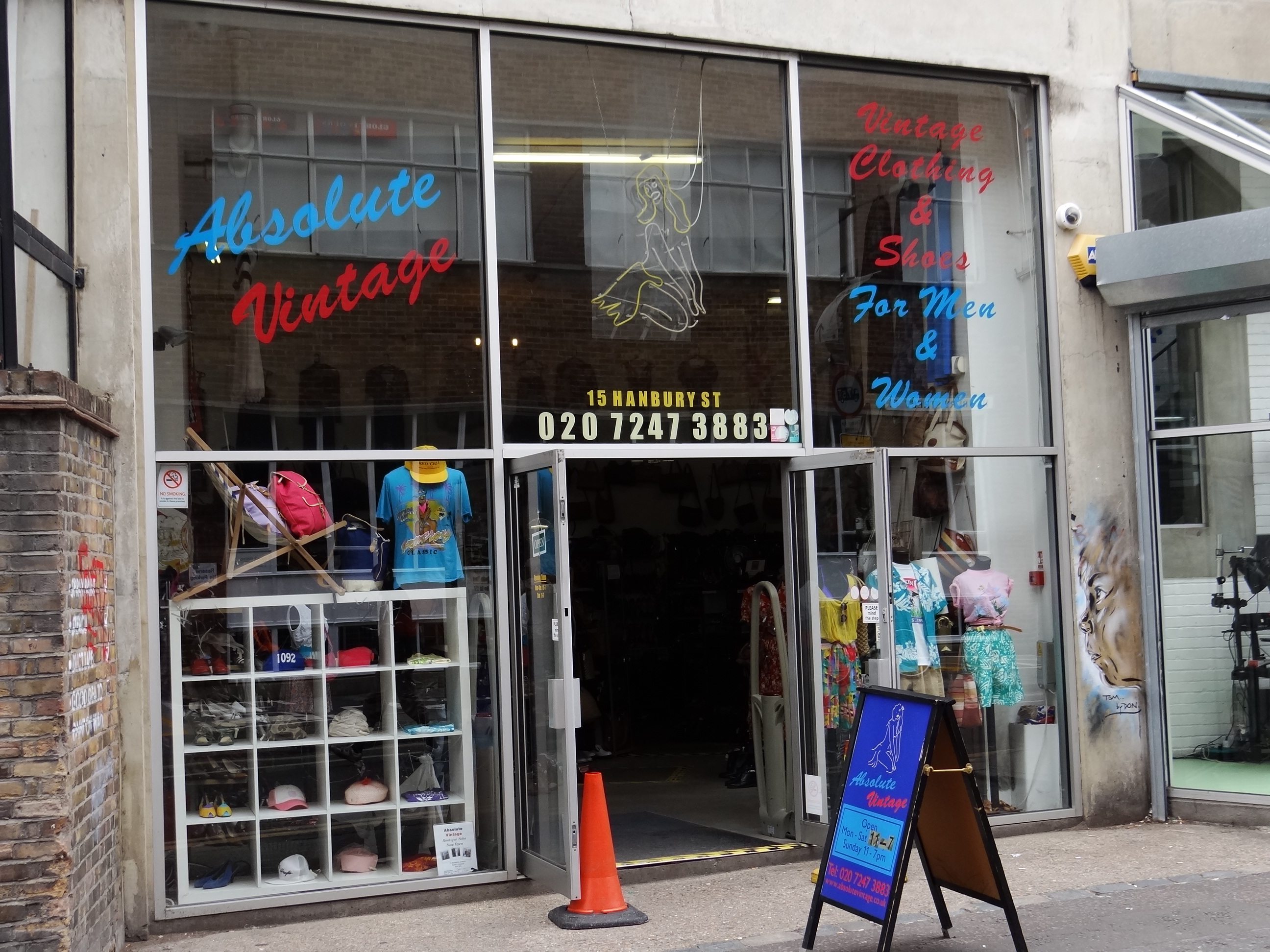 absolut loja de roupa