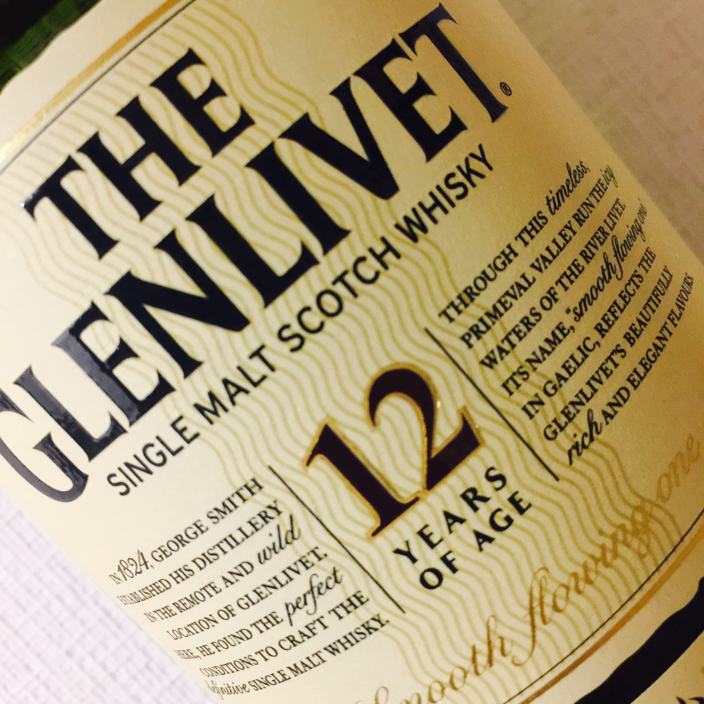 ザ・グレンリベット 12年 40% オフィシャルボトル – Drinkers Lounge（旧）