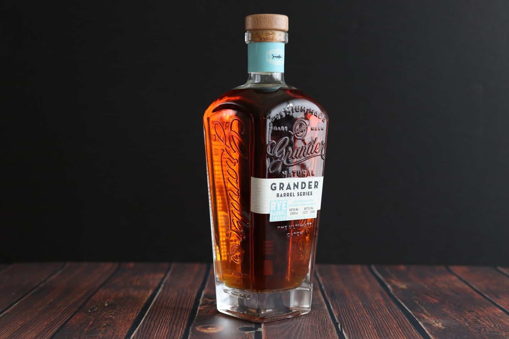 Review Grander Rye Finished Panama Rum Drinkhacker