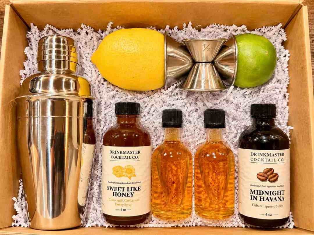 2 Cocktails Ingredients Kit  - $46 (Includes Shipping)