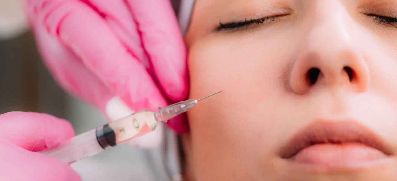 Dermal Fillers vs Facial Fat Grafting