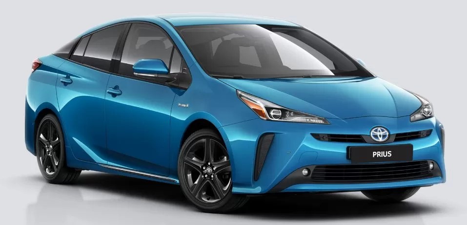 Toyota prius price in pakistan 2024