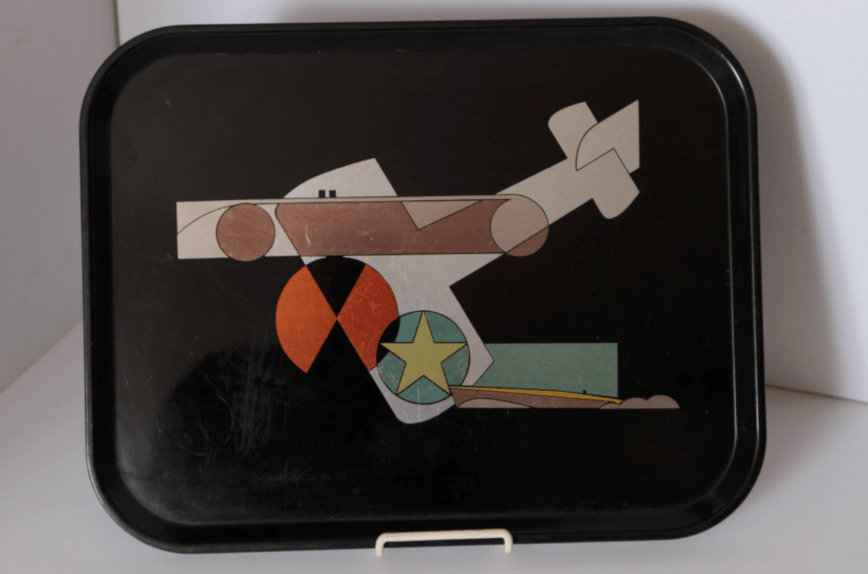 Dynamic a transportation theme tray.