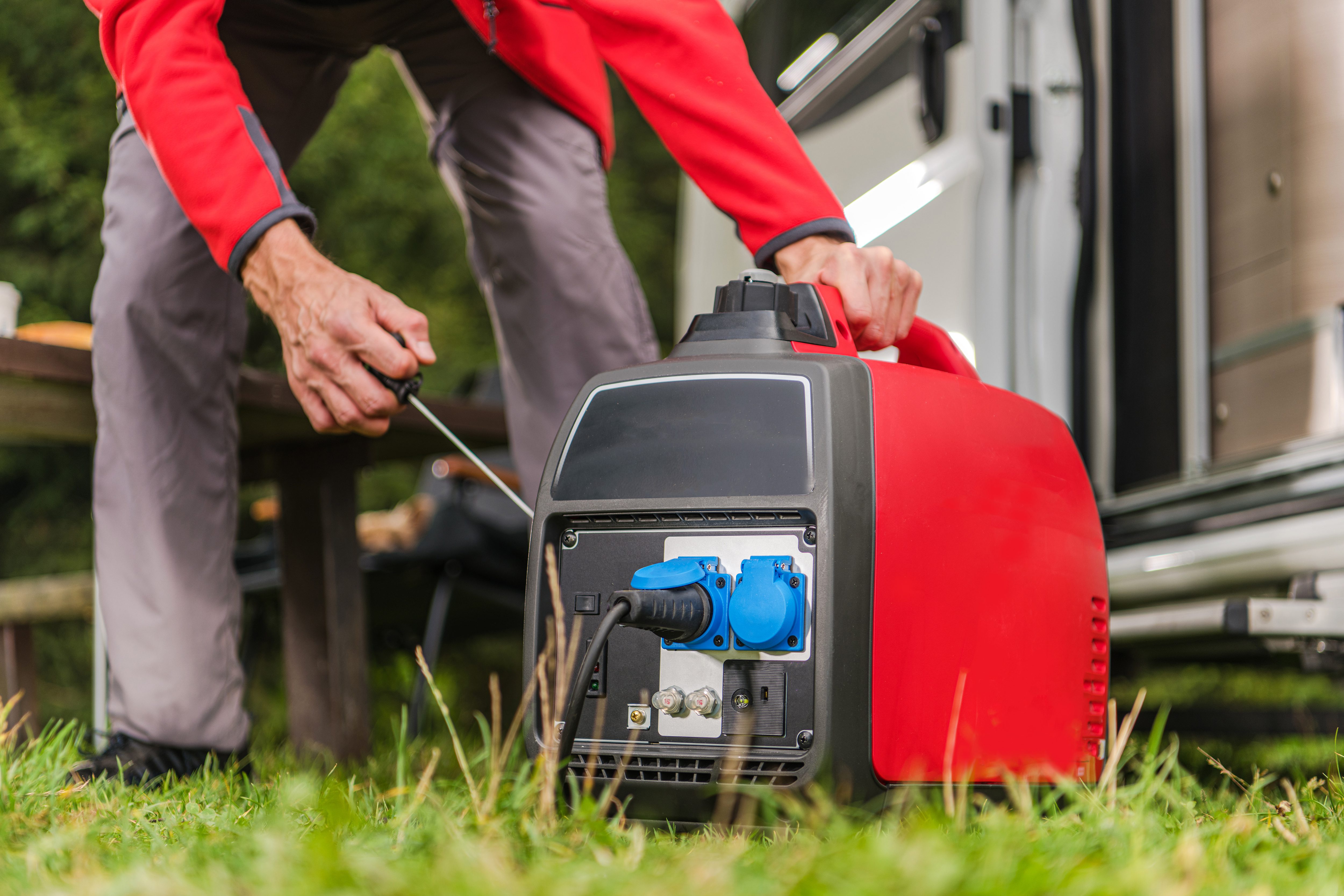 Should You Run an RV Generator While You’re Sleeping? Drivin' & Vibin'