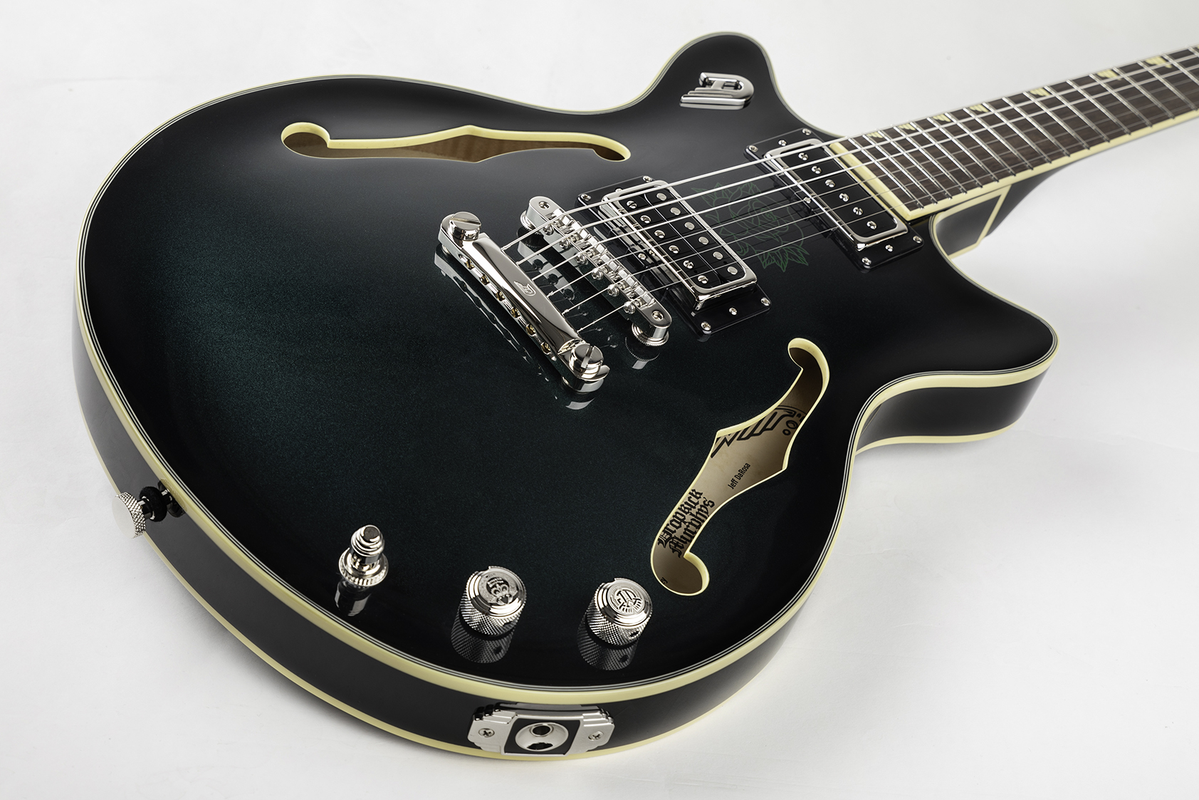 Duesenberg Guitars Alliance Series | Dropkick Murphys