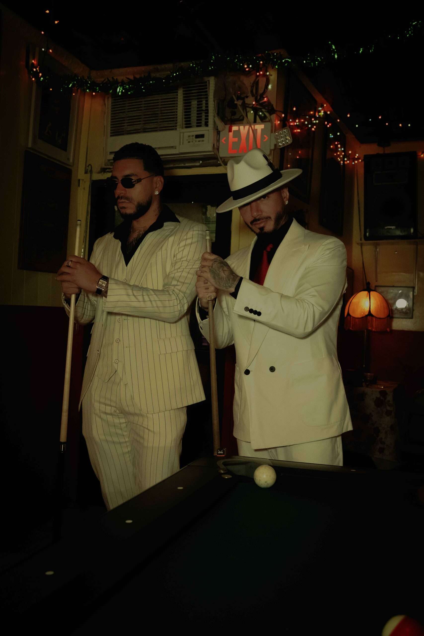 Read more about the article “TONTO” SIGNALS SOMETHING BIGGER FROM J BALVIN AND RYAN CASTRO