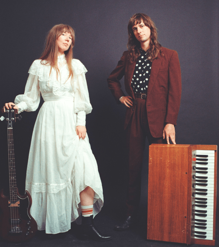 You are currently viewing Toronto/Gothenburg Duo FUSES Channel Byrds-Era Jangle and Country Soul on Sawdust in the Transmission