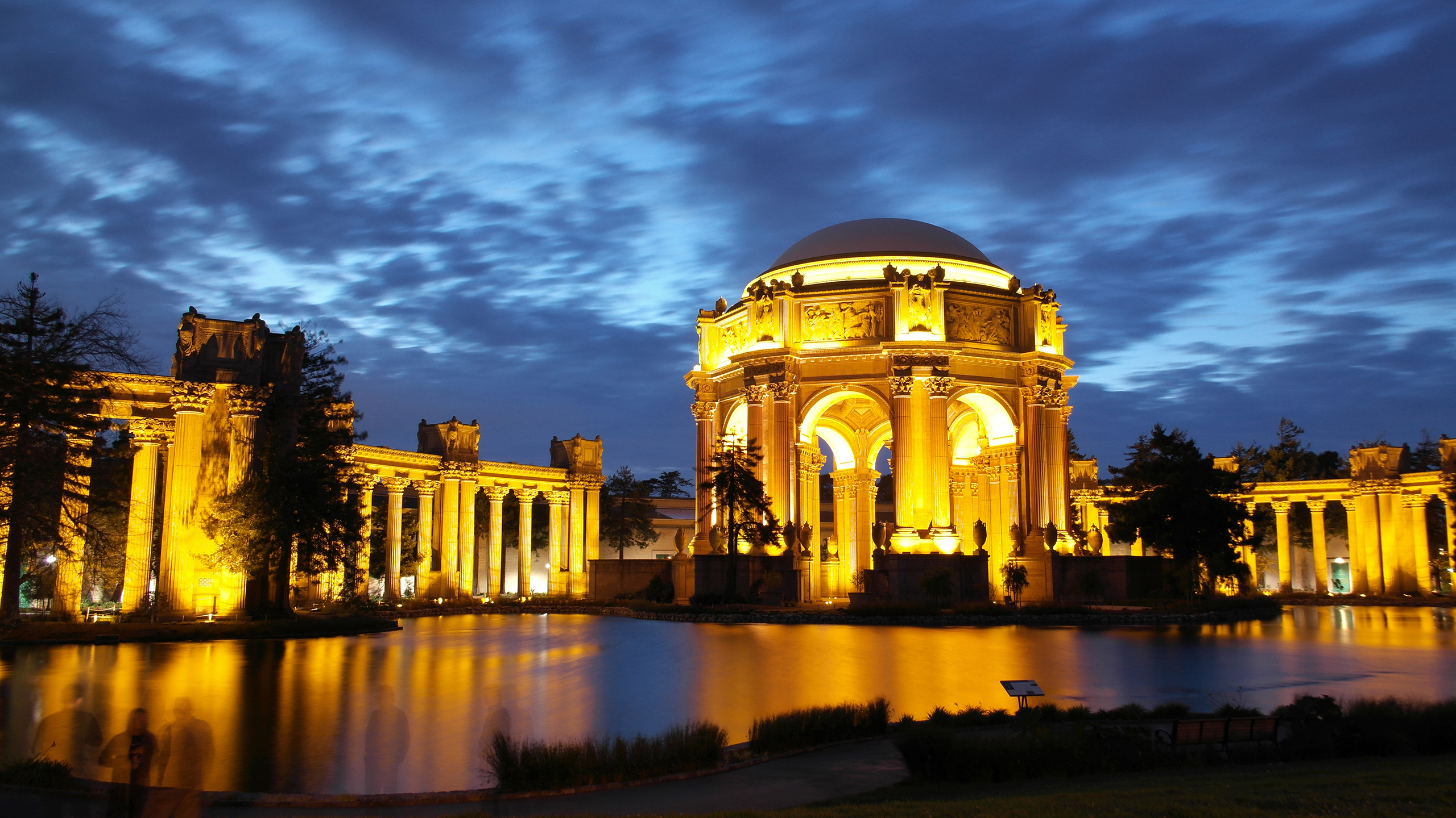 Poor men's cottages princes' palaces.