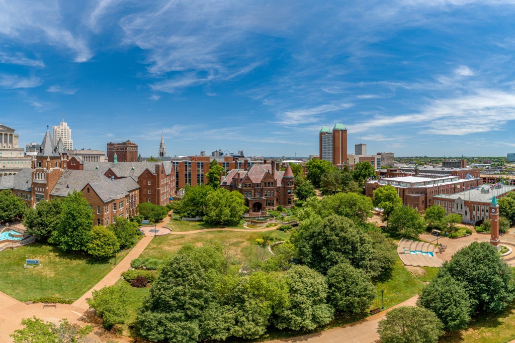 SLU Modern Picture