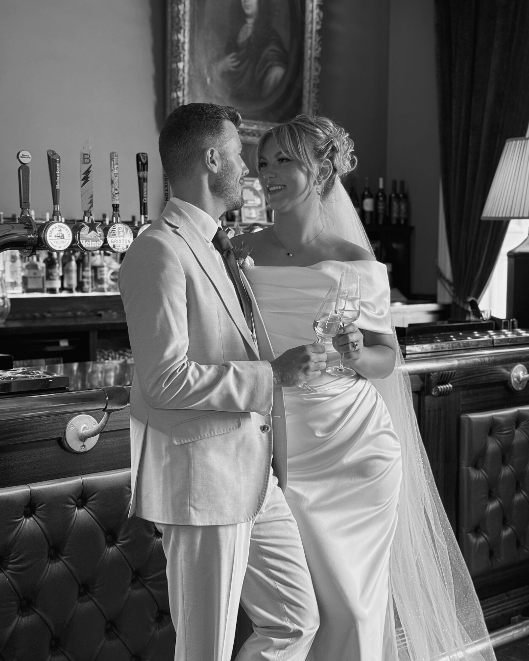 Bar Photo Midlands Luxury Wedding Content Creator