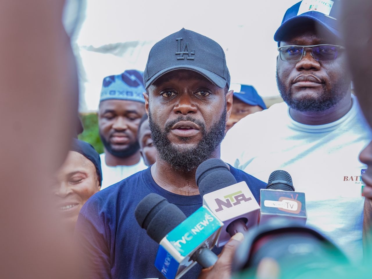 Claim Seyi Tinubu sharing hoarded COVID-19 palliatives, false