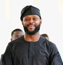 Atijo ni fonran to s’afihan Seyi Tinubu ti o gb’oriyin fun ijoba baba re